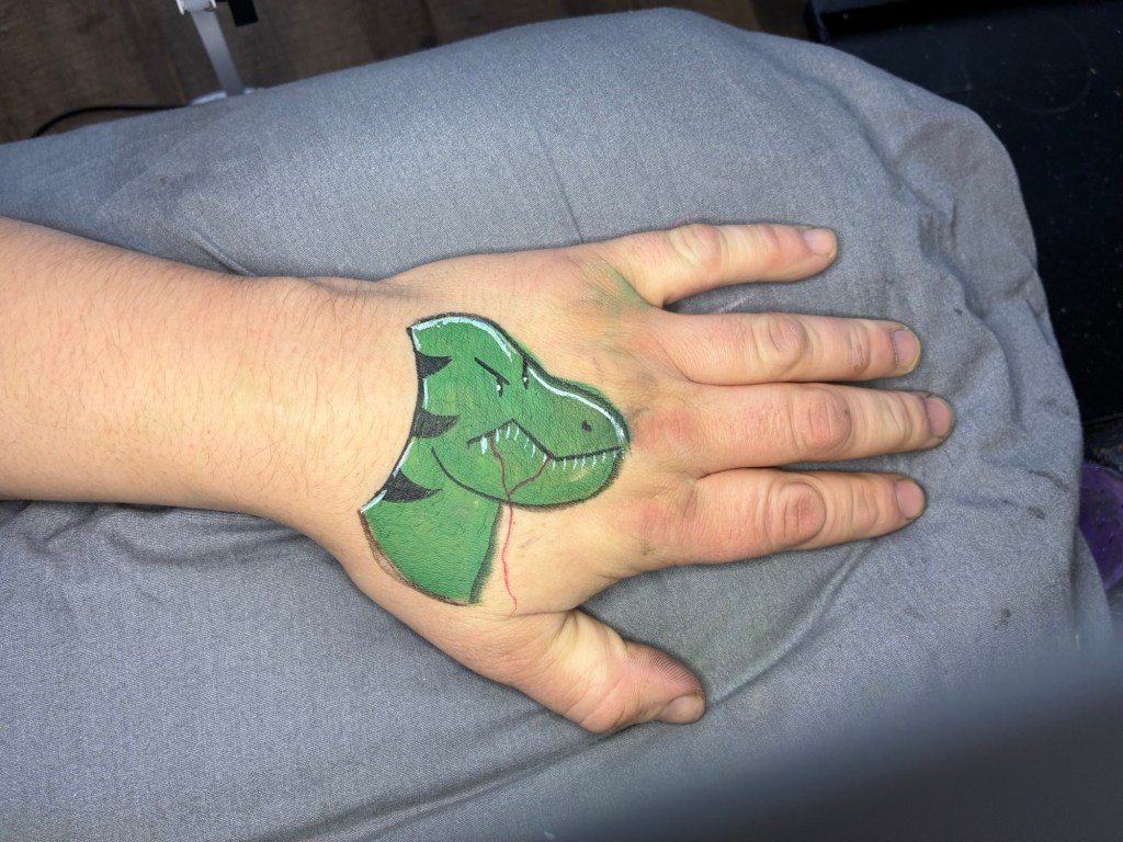 VIDEO: How to hand paint a&nbsp;T-Rex